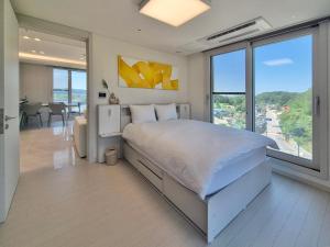 Han River Seoul Stay