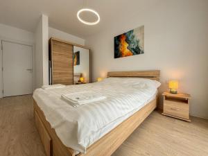 Dorians Apartments-Blvd Muncii 1