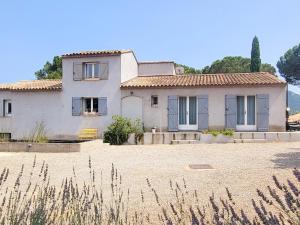 Maisons de vacances Lunes : photos des chambres