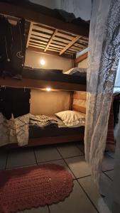 Cama Quarto Compartilhado Hostel Pousada Tijucas Lua Encantada