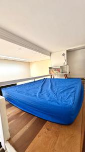 Studio 102 Pitangueiras no térreo - ar condicionado - na quadra da praia!