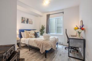 Fashionable 3BR in Griffintown