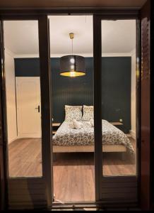 Elégant appartement calme et proche de Paris- Henri Mondor