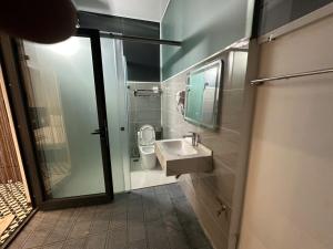 Phố Biển Homestay & Apartment