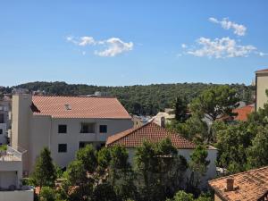 Central Beach Apartment