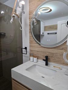 Sunny Bay Sweet Homes Lux Apartment