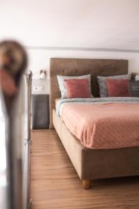 Loretas Roses Apartment Krakow Old Town