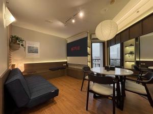 youre at - The Majesty Apartment