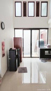 Modern Minimalist House Semarang