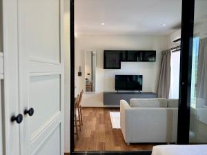 1BR Title Halo at Naiyang beach