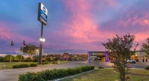 Best Western Taylor Inn