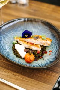 Hotels Les Violettes Hotel & Spa : photos des chambres