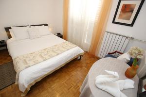 Prokonzul 2BR apartment in old town