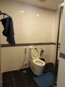 Cozy 1-Bedroom Apartment Near Nimman #A505