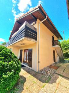 Appartement chalet avec chambre et terrasse
