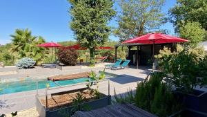 B&B / Chambres d'hotes LES ROCHES DE BAUDISSET : photos des chambres