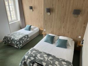 Logis Hôtel du Commerce