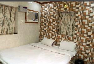 Gopal resydency GR