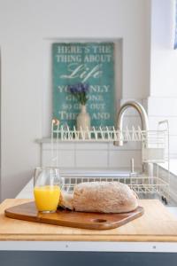 Charming house in South Shields-Sleep 6 -Parking