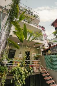 Family room- Hoan Kiem Lake-Elevator- Old Quarter -Garden view