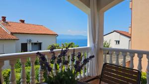 Apartment Sunset Njivice - Žaklina
