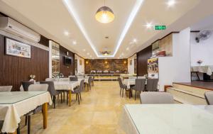 A25 Premium Hotel - 12 Ngô Sỹ Liên