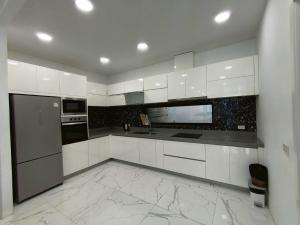 TYb05 芭提雅北歐風格五臥室別墅