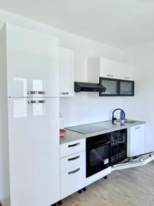Sea Breeze Apartment Bol