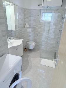 Sea Breeze Apartment Bol