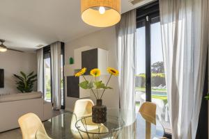 Chalet Las Marismas - Playa de los Haraganes HCHM3P00