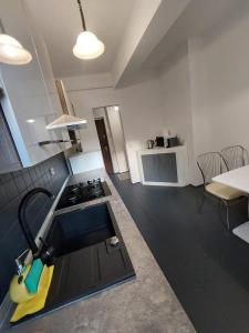 Shades of Gold Apartment