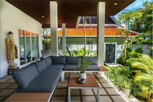 Montaplan Villa by G Estate