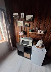 Fish and sleep - lake house