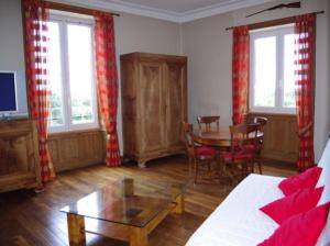 B&B / Chambres d'hotes CHATEAU du PERRAY : photos des chambres