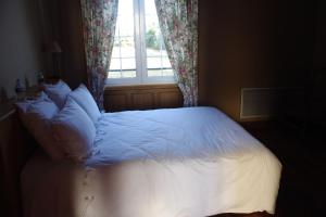 B&B / Chambres d'hotes CHATEAU du PERRAY : photos des chambres