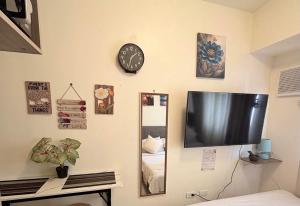 JJMC HOMESTAY 28 With Netflix and Unli Wifi