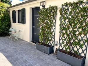 Appartements Joli studio recent sur jardin, tres calme : photos des chambres