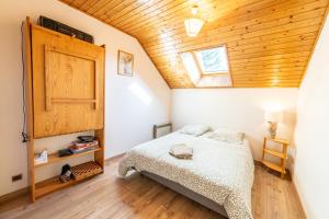 Chalets Chalet Les ecrins Guillestre Vars Risoul Queyras : photos des chambres