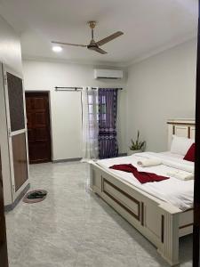 Khalifa Apartment