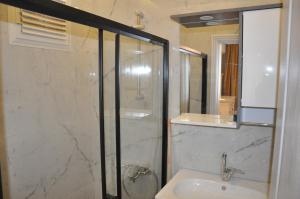3 rooms flat