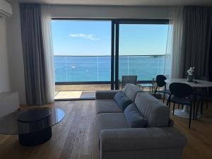 Lux Apartman Rafailovici