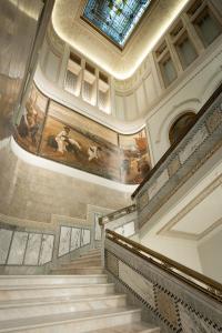 Heritage Larger Room with 1 King Bed room in The Marmorosch Bucharest Autograph Collection