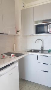 Lumineux studio à Bandol, 2 pers, face à la plage