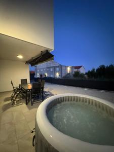 Apartment Bijeli San