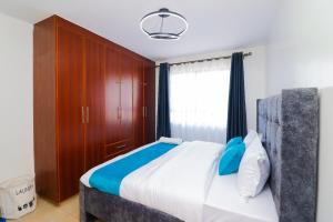 Modern 3BR Apartment near JKIA and SGR with Free Parking