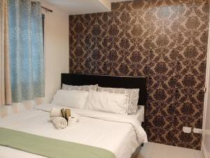 Grand Riviera Condotel Near St lukes Medical Center