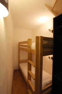 Appartements Les Cabasses 6 - Accommodation in a village house : photos des chambres