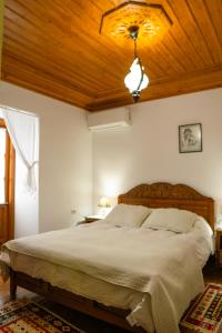Deluxe Queen Suite room in Old Bazaar 1790