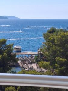 Noel & Lea Apartment