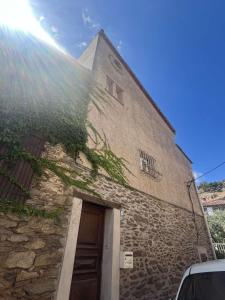 Maisons de vacances Maison provencale de village avec terrasse - Golfe de Saint-Tropez, Cote d-Azur : photos des chambres